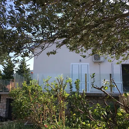 Dijana Apartament *